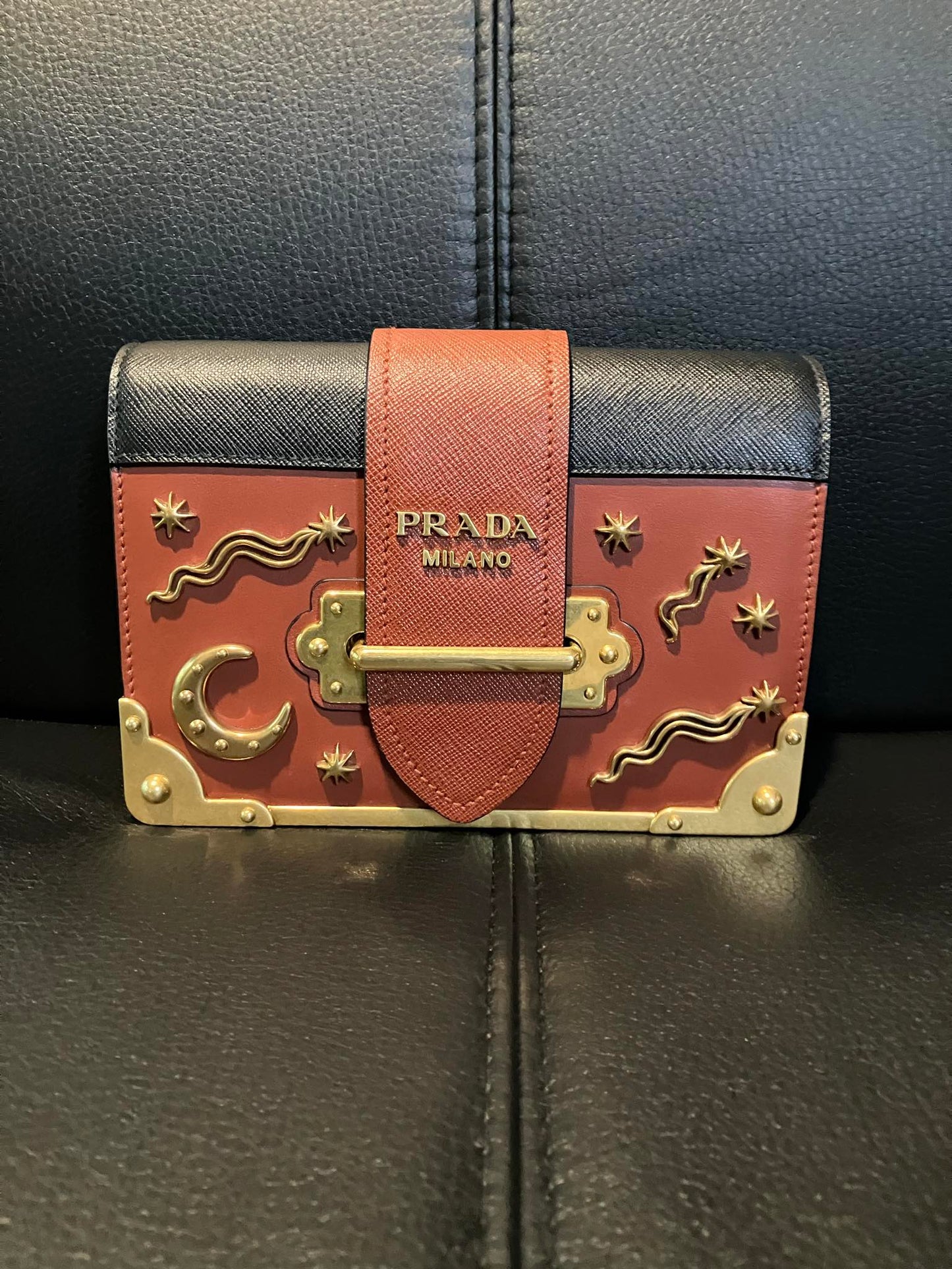 Prada Cahier