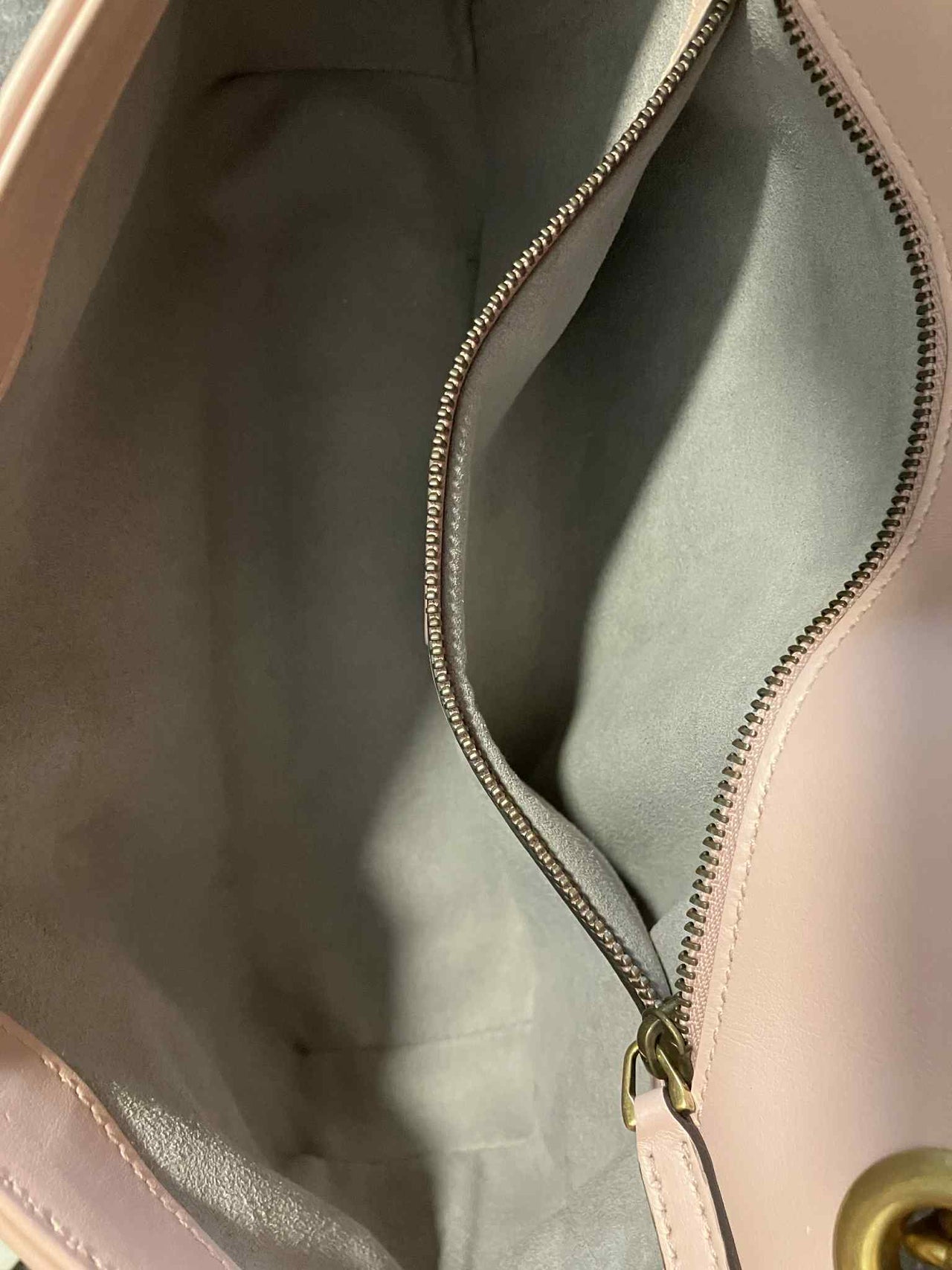 Gucci Calfskin Matelasse Small GG Marmont Shoulder Bag Perfect Pink