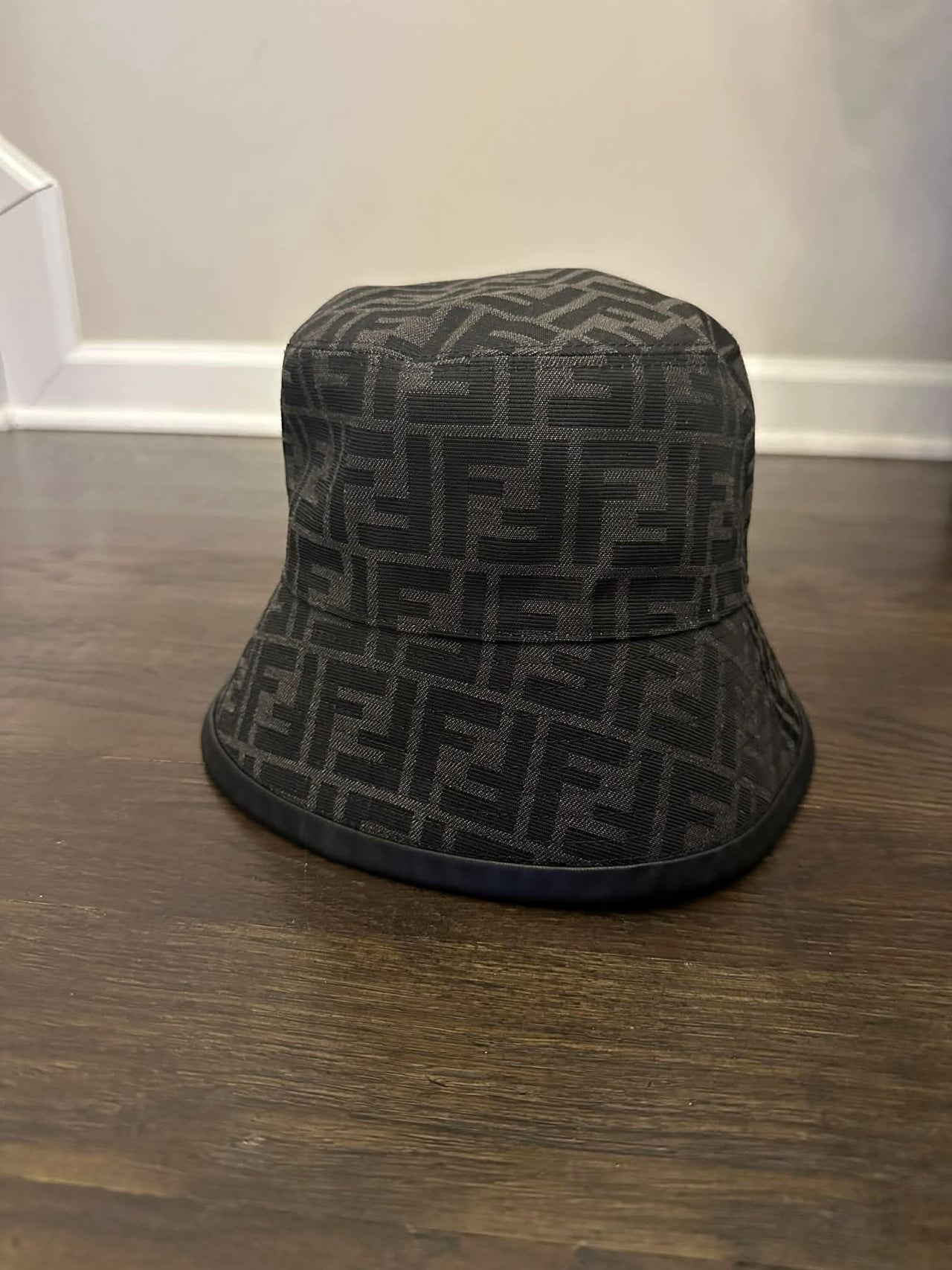 Fendi Bucket small