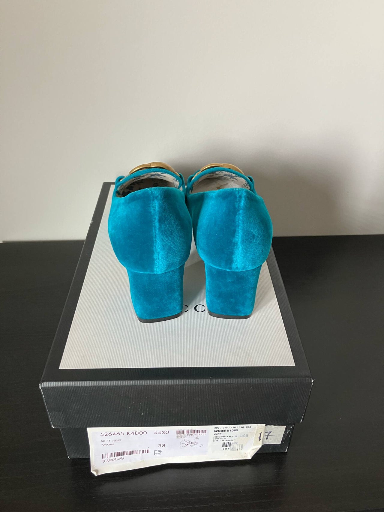 Gucci Blue pavone style size 38