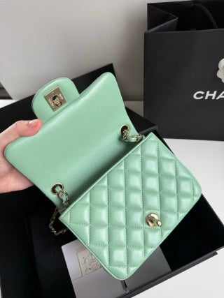 CHANEL Green Quilted Flap Bag – Gold Hardware
