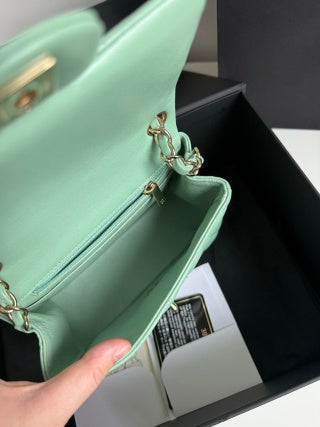 CHANEL Green Quilted Flap Bag – Gold Hardware