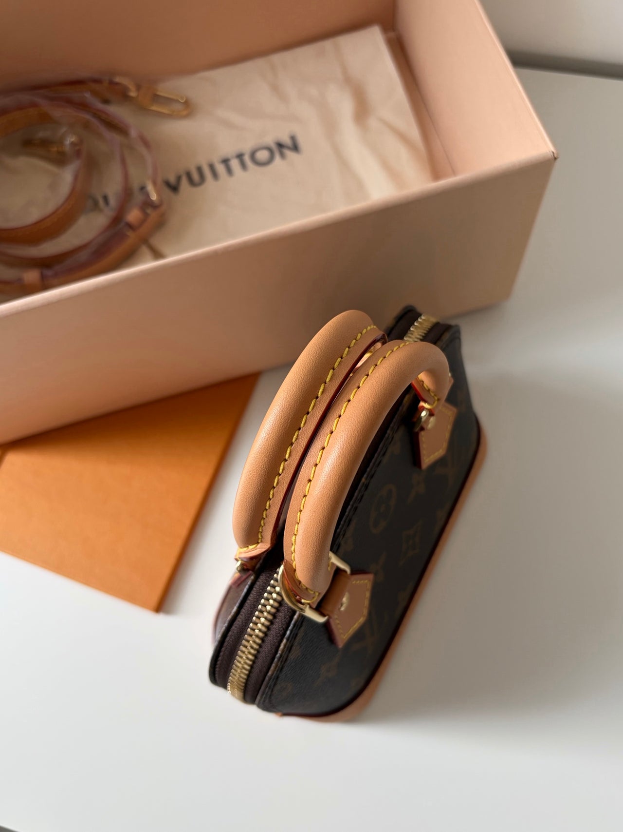 LOUIS VUITTON Alma Nano – Monogram Canvas