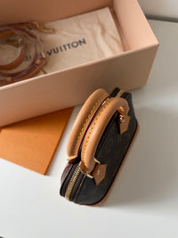 LOUIS VUITTON Alma Nano – Monogram Canvas