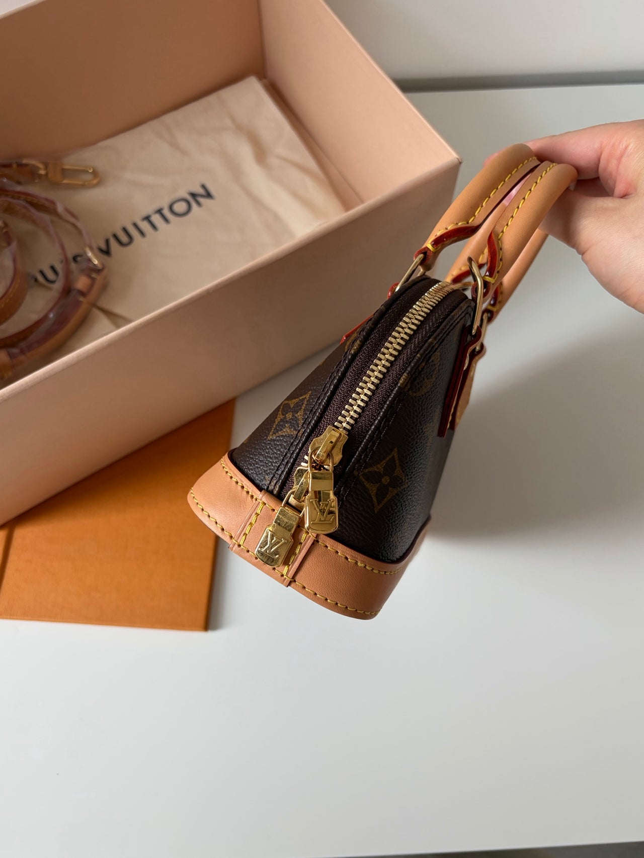 LOUIS VUITTON Alma Nano – Monogram Canvas