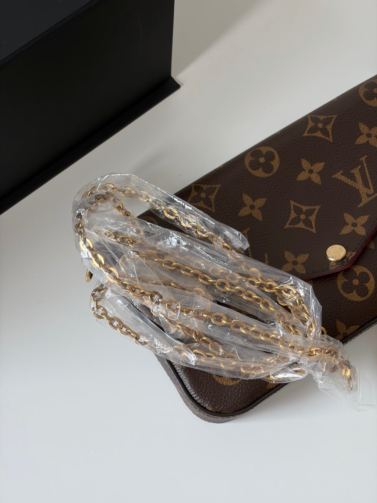LOUIS VUITTON Old Flower Three-in-One – Monogram