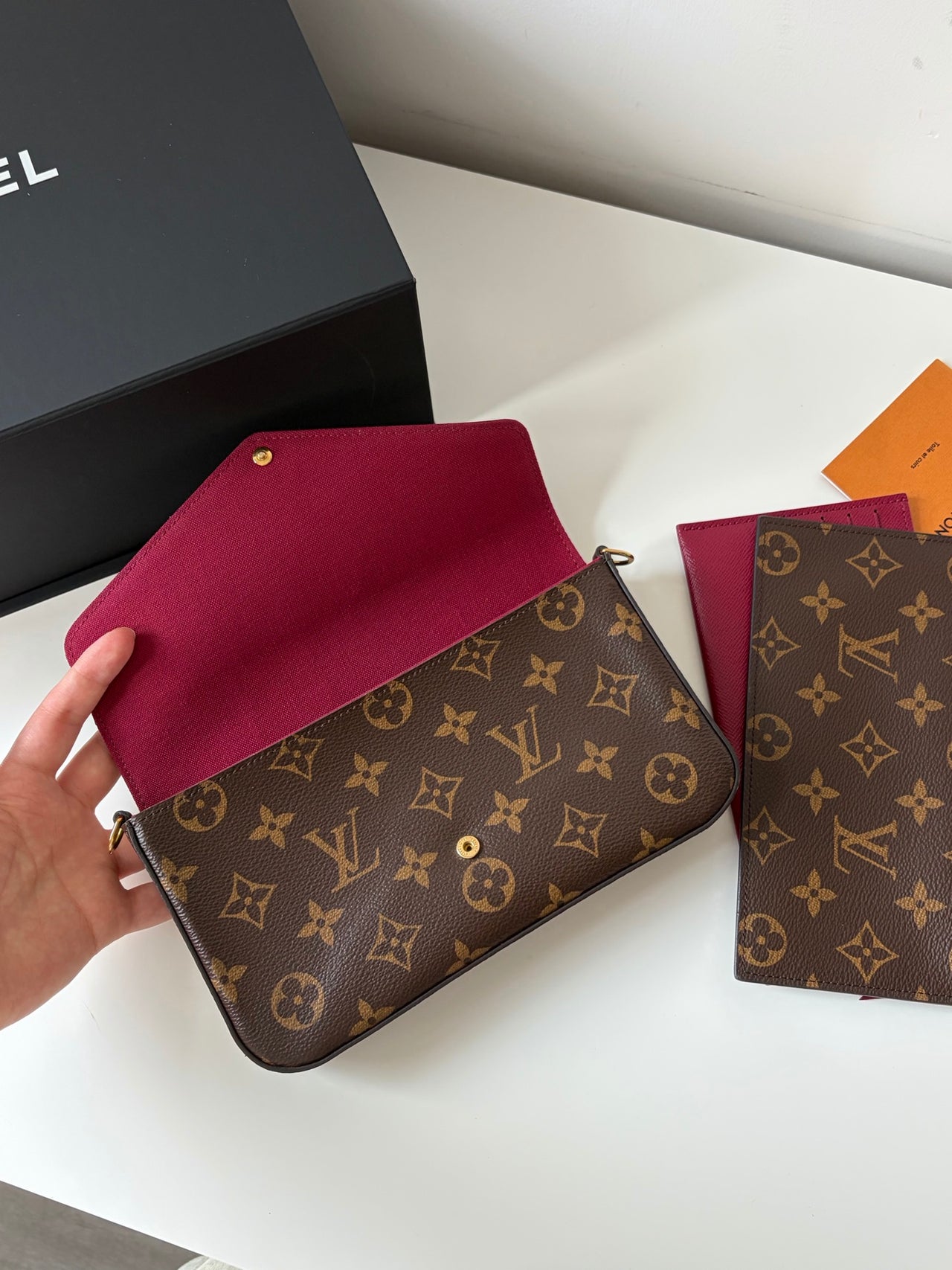 LOUIS VUITTON Old Flower Three-in-One – Monogram