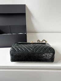 CHANEL Emerald Green V-Shaped Shoulder Bag – Oil Wax Leather
