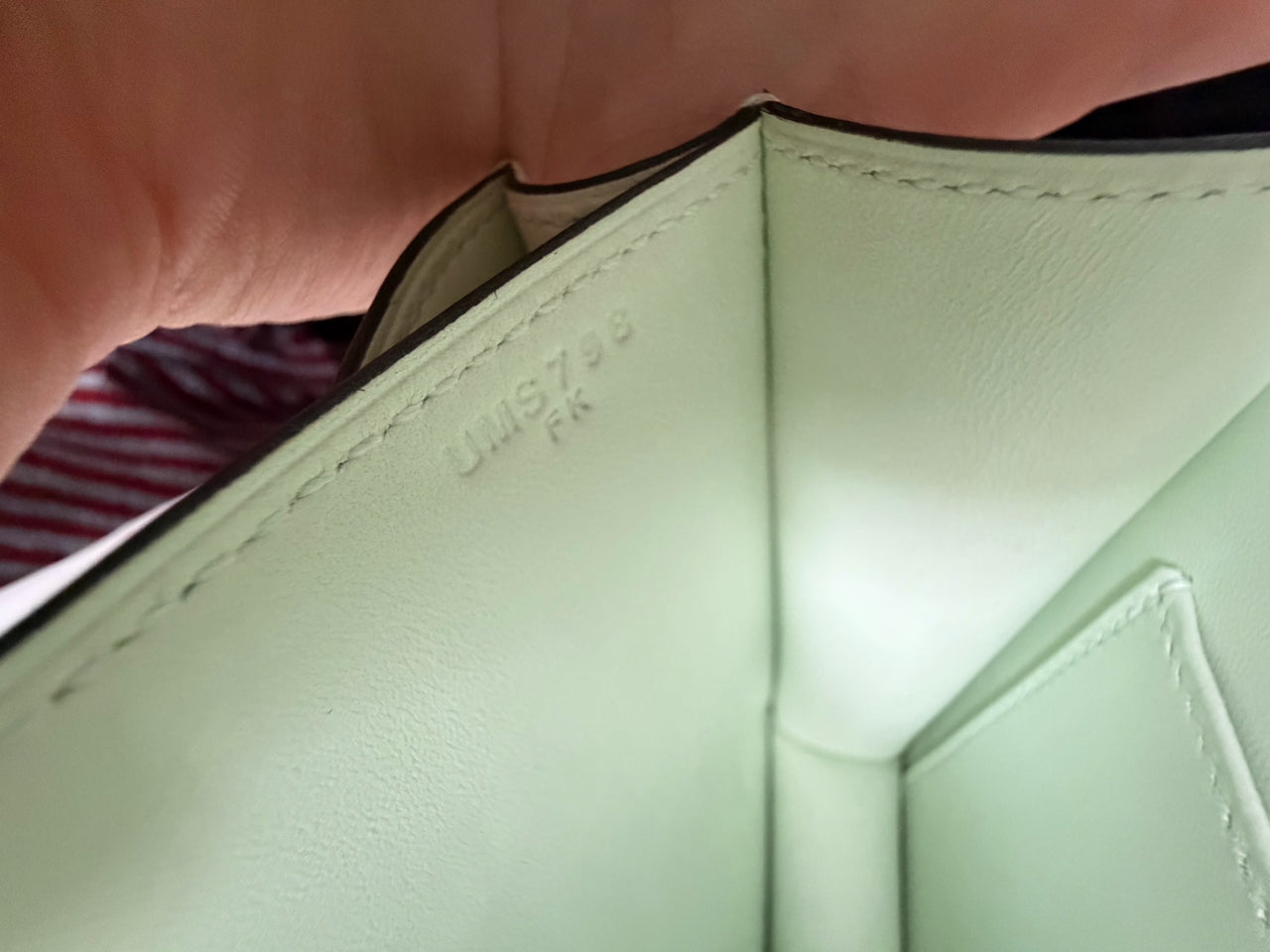 HERMÈS Constance 19 – Boucle Green Epsom Leather with Silver Hardware
