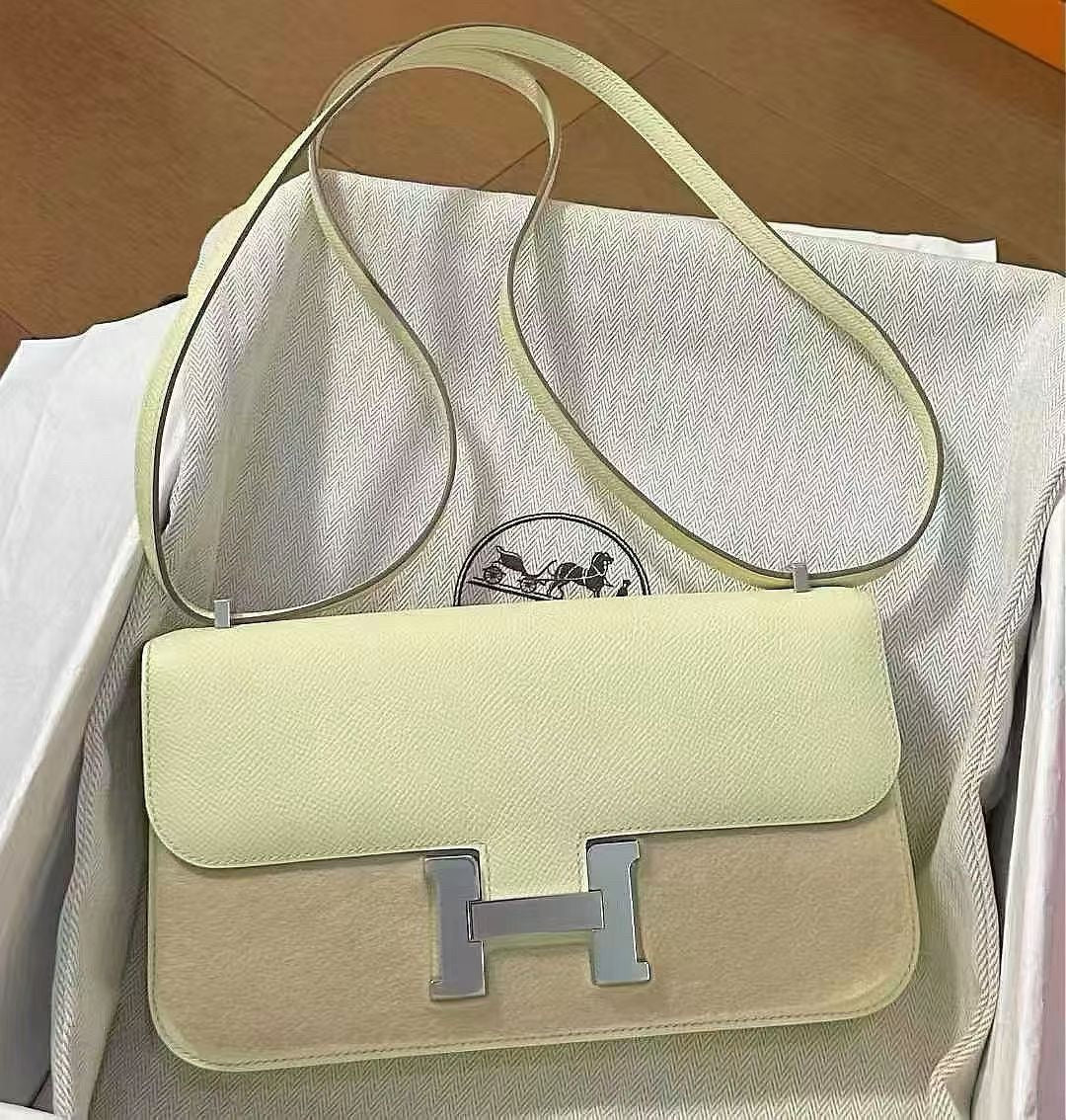 HERMÈS Constance 18 – Elan Yellow Epsom Leather with Silver Hardware