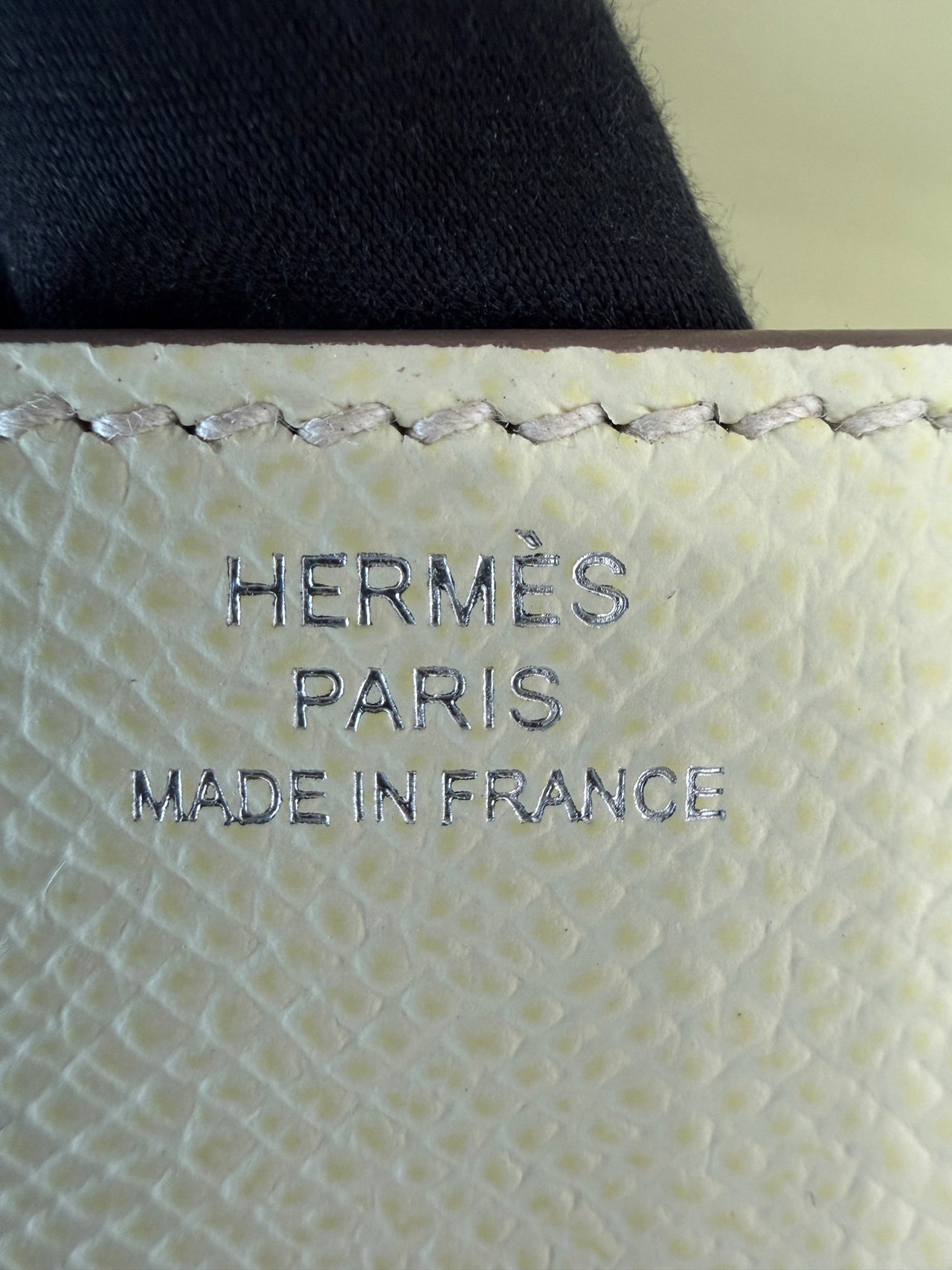 HERMÈS Constance 18 – Elan Yellow Epsom Leather with Silver Hardware